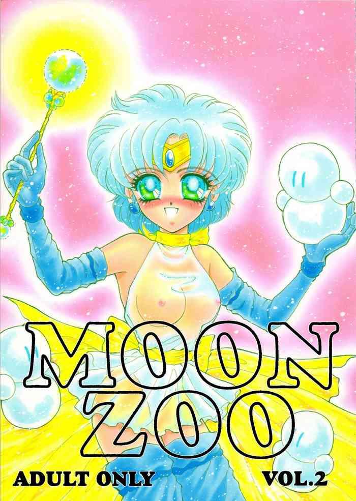 moon zoo vol 2 cover
